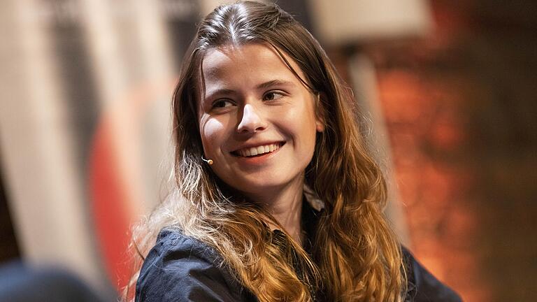 Der Samstagsbrief geht in dieser Woche an Klimaaktivistin Luisa Neubauer von Fridays for Future. Der Samstagsbrief geht in dieser Woche an Klimaaktivistin Luisa Neubauer von Fridays for Future.