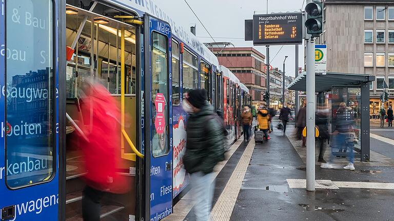 Es wird teurer: Die Fahrpreise im Würzburger ÖPNV dürften im August wieder einmal steigen.