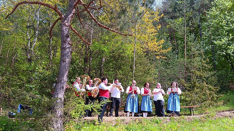 Musik gehörte zur Einweihungsfeier.       -  Musik gehörte zur Einweihungsfeier.