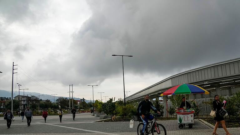 Blackout in Ecuador - Im April hatte die ecuadorianische Regierung wegen Engpässen bei der Stromversorgung den Notstand ausgerufen. Blackout in Ecuador - Im April hatte die ecuadorianische Regierung wegen Engpässen bei der Stromversorgung den Notstand ausgerufen.