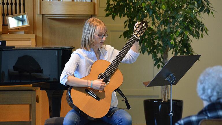 Beim Wettbewerb Talentissimo im Orgelsaal der Berufsfachschule für Musik Bad Königshofen zeigten Kinder und Jugendlichen ihre musikalischen Fährigkeiten.