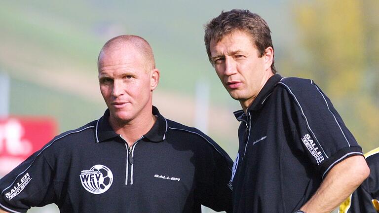 2001 stand Reiner Wirsching (rechts) dann schon abseits des Feldes - mit Jochen Seuling im Trainer-Team des Würzburger FV.&nbsp;