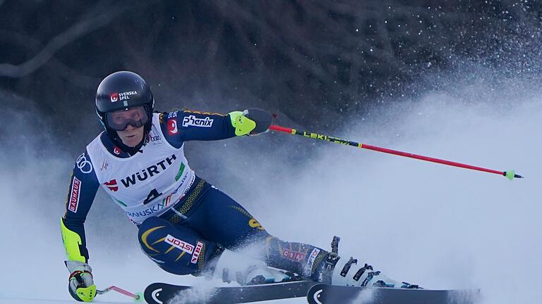 Alpiner Ski-Weltcup in Slowenien       -  Sara Hector fährt in Kranjska Gora zum Sieg.