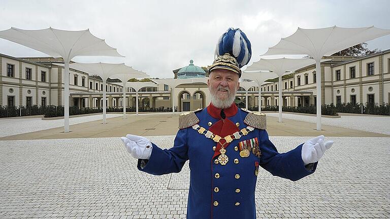 Weltkulturerbe: Entscheidung über die Great Spas of Europe vertagt       -  Eigentlich sollte ja in der Zeit vom 29. Juni bis 9. Juli die 44. Sitzung des Unesco-Weltkulturerbes in der chinesischen Stadt Fuzhou stattfinden, aber angesichts der Corona-Pandemie wurde diese Sitzung mittlerweile wie erwartet abgesagt. In den jährlichen Sitzungen entscheiden die Teilnehmer unter anderem über die Aufnahme von Bewerbern auf die Welterbeliste. So war für das Treffen in China unter anderem auch geplant, über die Bewerbergruppe der Great Spas of Europe zu entscheiden, zu denen neben zehn anderen klassischen europäischen Badeorten auch Bad Kissingen ist. Peter Weidisch, Unesco-Projektleiter und Kulturreferent sagte dazu auf Anfrage jetzt: &bdquo;Wir arbeiten plangemäß weiter, wie im Local Management Plan vorgesehen und warten auf den neuen Termin. Es ist noch viel zu tun&ldquo; (emue)