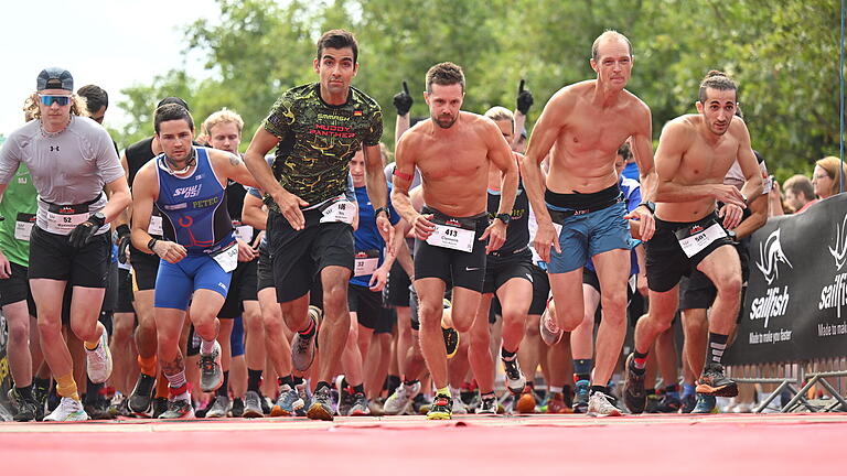 Rock the Race 2024       -  Zahlreiche Läuferinnen und Läufer  nehmen am Sonntag (04.08.24) am sogenannten 'Rock the Race' teil. Vom Schlamm-Pool bis hin zur Kletterwand. Wer sich im Matsch wälzen und Hindernisse überwinden möchte, ist beim Rock the Race richtig. Auch dieses Jahr mangelt es nicht an Herausforderungen für Groß und Klein.