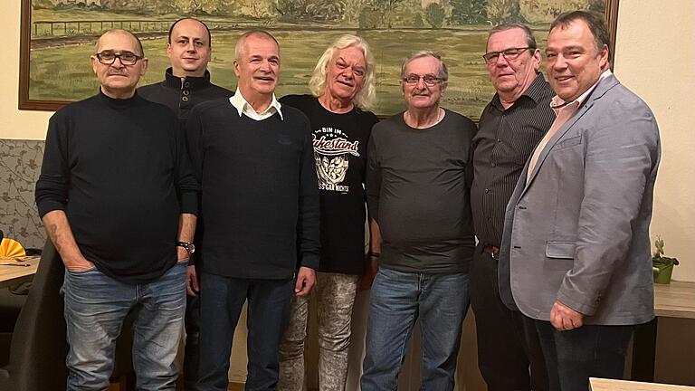 Für 40 und 50 Jahre bei der IGBCE wurden diese Mitglieder ausgezeichnet.