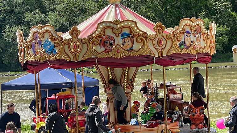 Der Maimarkt in Marktheidenfeld war gut besucht.