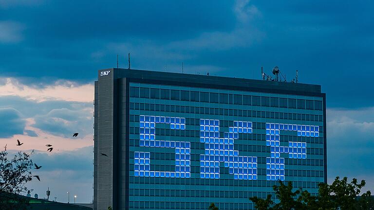 Ein Wahrzeichen Schweinfurts: das SKF-Hochhaus. Ein Wahrzeichen Schweinfurts: das SKF-Hochhaus.