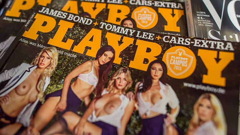Playboy Deutschland - Das Männermagazin «Playboy» liegt am 13.10.2015 in der Auslage eines Zeitschriftengeschäftes in München (Bayern). Die deutsche Ausgabe wird weiterhin nackte Frauen im Heft zeigen. Foto: Matthias Balk/dpa (zu dpa «Deutscher «Playboy» wird weiter Nackte zeigen» vom 13.10.2015) +++(c) dpa - Bildfunk+++ Playboy Deutschland - Das Männermagazin «Playboy» liegt am 13.10.2015 in der Auslage eines Zeitschriftengeschäftes in München (Bayern). Die deutsche Ausgabe wird weiterhin nackte Frauen im Heft zeigen. Foto: Matthias Balk/dpa (zu dpa «Deutscher «Playboy» wird weiter Nackte zeigen» vom 13.10.2015) +++(c) dpa - Bildfunk+++