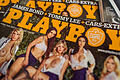 Playboy Deutschland       -  Das Männermagazin «Playboy» liegt am 13.10.2015 in der Auslage eines Zeitschriftengeschäftes in München (Bayern). Die deutsche Ausgabe wird weiterhin nackte Frauen im Heft zeigen. Foto: Matthias Balk/dpa (zu dpa «Deutscher «Playboy» wird weiter Nackte zeigen» vom 13.10.2015) +++(c) dpa - Bildfunk+++