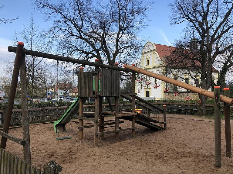 Der Spielplatz in der Nördlichen Allee ist der erste, der im Rahmen des neuen Spielplatzkonzepts der Stadt Gerolzhofen noch in diesem Jahr aufgewertet werden soll.