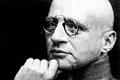 Fritz Haber       -  Nach dem Chemiker und Nobelpreisträger Fritz Haber heißt eine Straße zwischen Veitshöchheimer Straße und Schenkenturm. Haber entwickelte das Chlorgas als Massenvernichtungswaffe für die deutschen Truppen im Ersten Weltkrieg. 1933 flüchtete er als Sohn jüdischer Eltern ins Exil.