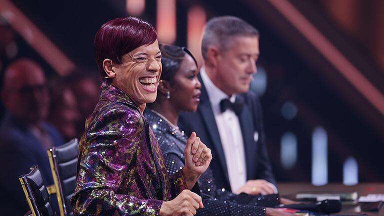 Tanzshow „Let's Dance“ - Zeitgleich zum Sendestart bei RTL sind auf RTL+ die ersten beiden Folgen verfügbar, danach gibt es die neue Folge immer eine Woche vor der TV-Ausstrahlung. (Archivbild) Tanzshow „Let's Dance“ - Zeitgleich zum Sendestart bei RTL sind auf RTL+ die ersten beiden Folgen verfügbar, danach gibt es die neue Folge immer eine Woche vor der TV-Ausstrahlung. (Archivbild)