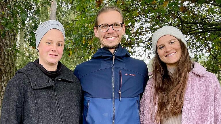 Das neue Vorstandsteam des Waldkindergarten (von links): Vanessa Hecht, Steffen Bold und Agnes Loschert.