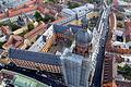 Die Neubaukirche in Würzburg während des Aufbaus des Gerüsts. Auf unserem Luftbild von Anfang der Woche ist die Konstruktion fast fertig.&nbsp;&nbsp;