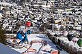 Wird am Sonntag nachgeholt: Die Hahnenkamm-Abfahrt in Kitzbühel. Foto: Expa/Johann Groder/APA/dpa       -  Die Hahnenkamm-Abfahrt in Kitzbühel ist weltberühmt. Im Hintergrund liegt der schneebedeckte Ort.