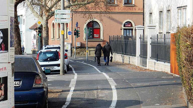 Gefordert ist das Aufheben der Benutzungspflicht bei nicht optimal angelegten Radwegen.