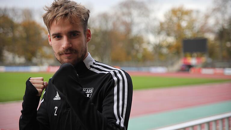 Kämpfer-Pose: Rechtsverteidiger Jannis Rabold ist bereit für den Abstiegskampf mit dem FC 05 Schweinfurt. Kämpfer-Pose: Rechtsverteidiger Jannis Rabold ist bereit für den Abstiegskampf mit dem FC 05 Schweinfurt.