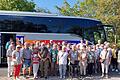 Die Seniorinnen und Senioren aus Wülfershausen und Eichenhausen pflegen Gemeinsamkeiten bei der spätsommerlichen Busreise in  die Kulturlandschaft des fränkischen Weins.
