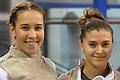 Die deutschen Florettfechterinnen Anne Sauer (links) und Leonie Ebert (hier auf einem Foto von 2019) feierten beim Weltcup in Belgrad einen Doppelsieg.