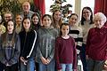 Die Bewohnerinnen und Bewohner der Seniorenresidenz in Zellingen freuten sich über den Besuch und die Geschenke der Schülerinnen der Maria-Ward-Realschule aus Würzburg.