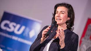 Bundesweit an der Spitze: Dorothee Bär ist Erststimmenkönigin bei der Bundestagswahl 2025. Sie erreichte einen Stimmenanteil von 50,8 Prozent. Das Bild zeigt sie beim CSU-Neujahrsempfang im Januar in Münnerstadt.