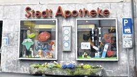 Wird 50 Jahre alt: Die Stadt-Apotheke in der Hindenburgstraße in Bad Königshofen. Wird 50 Jahre alt: Die Stadt-Apotheke in der Hindenburgstraße in Bad Königshofen.