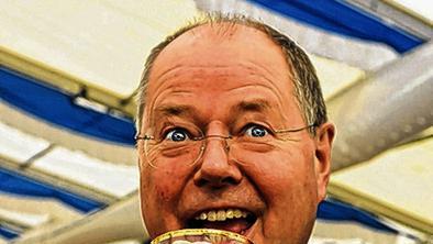 Kanzlerkandidat Peer Steinbrück war Gast bei der SPD. Kanzlerkandidat Peer Steinbrück war Gast bei der SPD.