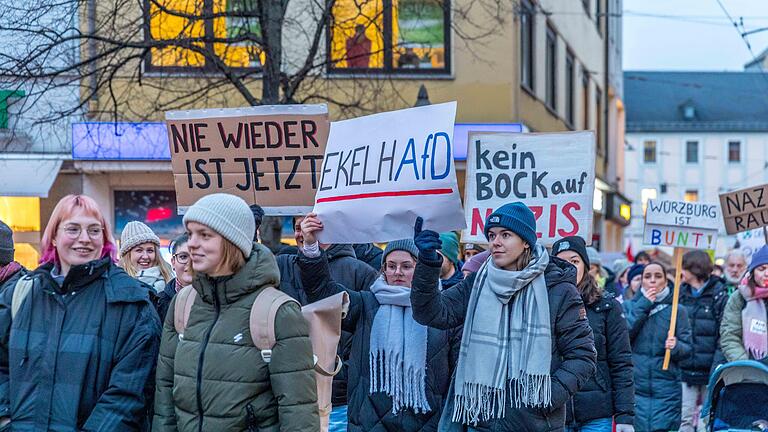 So wie am 16. Januar in Würzburg wollen in diesen Tagen auch in anderen Orten Mainfrankens Menschen gegen rechtes Gedankengut und vor allem gegen die AfD protestieren.