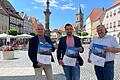 Die Veranstalter freuen sich auf ein buntes Rahmenprogramm beim Marktplatzsommer: (von links) Tourismus und Marketing-Geschäftsführer Horst Mikliss, Bürgermeister Michael Werner und Volkshochschulleiter Kai-Uwe Tapken.&nbsp;