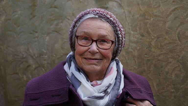 Elisabeth Köhler, 82, Mellrichstadt. Elisabeth Köhler, 82, Mellrichstadt.