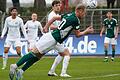 Gelungene Flugeinlage: Benjamin Hadzic bringt den FC 05 per Kopf mit 2:0 in Führung - der erste seiner zwei Treffer beim Schweinfurter 5:1-Sieg über Pipinsried. Rechts im Bild: Flankengeber Pascal Moll.