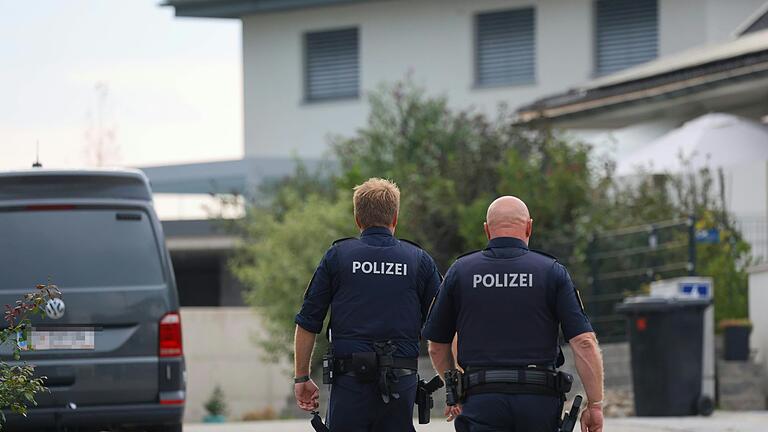 Nach Polizeieinsatz in München - Durchsuchung bei Salzburg       -  Die Polizei durchsuchte im Salzburger Land den Wohnort des 18-Jährigen.