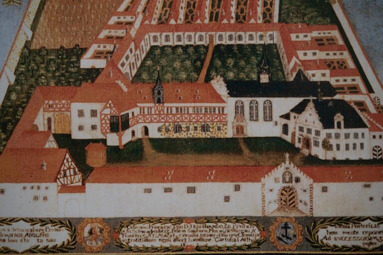 Geschichtsträchtig: Über die Zukunft der Kartause in Astheim muss jetzt die Stadt Volkach entscheiden. Geschichtsträchtig: Über die Zukunft der Kartause in Astheim muss jetzt die Stadt Volkach entscheiden.
