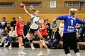 Anna Müller-Scholden vom TV Marktsteft beim Wurf gegen Torhüterin Christian Seitz von der HSG Pleichach: Beide Mannschaften stehen sich auch in der Saison 2024/25 wieder in der Handball-Oberliga Nord gegenüber.