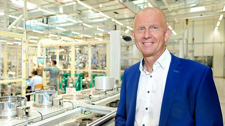 Neuer Chef bei ZF in Schweinfurt: Manfred Süß sieht den Standort in einem intensiven Wandel. Neuer Chef bei ZF in Schweinfurt: Manfred Süß sieht den Standort in einem intensiven Wandel.