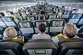 Abschiebeflug       -  Nach der tödlichen Messerattacke von Solingen hat die politische Diskussion über schnellere und mehr Abschiebungen auch nach Syrien und Afghanistan an Fahrt gewonnen.
