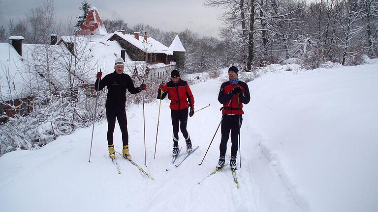 Am Jagdschloss Holzberghof machen auch sportlich Ambitionierte gerne Rast. Am Jagdschloss Holzberghof machen auch sportlich Ambitionierte gerne Rast.