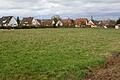 Die Gemeinde Frankenwinheim will ein neues Baugebiet ausweisen. Dies gestaltete sich bisher schwieriger als gedacht. Im Bild die grüne Wiese in Gemeindebesitz, daneben der Acker in Privatbesitz. Ein Teil der Ackerfläche soll nun ebenfalls mit in den Bebauungsplan einbezogen werden.