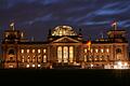 Der Reichstag in Berlin ist Sitz des Deutschen Bundestags. Über 60 Kandidatinnen und Kandidaten allein aus Unterfranken bewerben sich bei der Wahl am Sonntag um einen Sitz im nationalen Parlament.