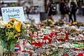 Kurz nach dem Amoklauf in Würzburg vom 25. Juni 2021 gedachten die Menschen am Barbarossaplatz der Opfer mit Kerzen oder Blumen. Jetzt soll es einen dauerhaften Gedenkort für alle Opfer von Gewalt geben.