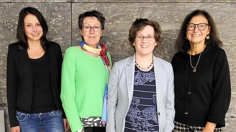 Die Vorstandschaft der Arbeitsgemeinschaft Würzburger Frauen und Frauenorganisationen (von links): Martina Fallmann, Angelika Vöth, Freya Altenhöner und Barbara Lehrieder.