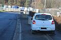 Monatelang stand der Kleinwagen mit französischem Nummernschild im Wiesentheider Gewerbegebiet. Jetzt ist das Auto verschwunden.