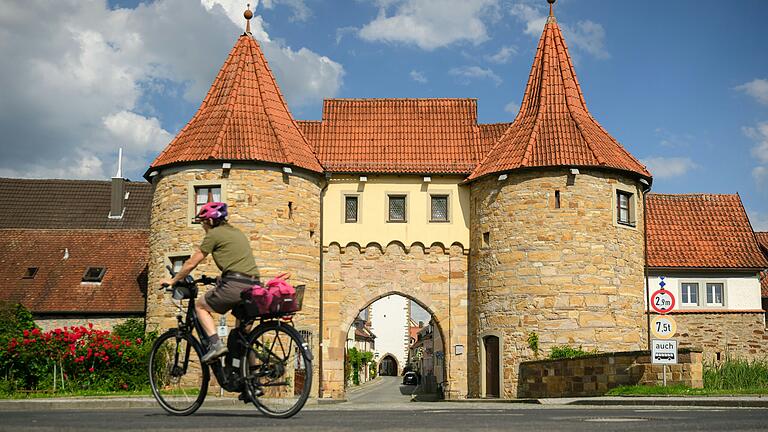 Die Familien-Radtour führt auch nach Prichsenstadt. Ein Ort, der geradezu zu einer Pause einlädt.