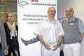 Freuen sich über Erweiterung des Leistungsspektrums des MVZ: Im Bild (von links) Geschäftsführer Dr. Waldemar Hohm, Pressereferentin Simone Del Duca, Hubert Scheidbach und ärztlicher Leiter des MVZ, Dr. Markus Schmöger.