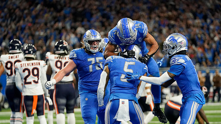 Detroit Lions - Chicago Bears.jpeg       -  Die Detroit Lions, hier mit dem  deutschen Wide Receiver Amon-Ra St. Brown (14), treten an Thanksgiving gegen die Green Bay Packers an.