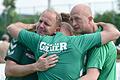Trainer Markus Bach (links) hatte nach dem dramatischen Abstieg des TSV Großbardorf aus der Bayernliga mit den Tränen zu kämpfen.