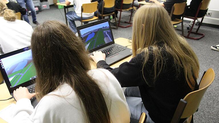 Digitale Zukunftsnacht an der Gustav-Woehrnitz-Hauptschule in Lohr.