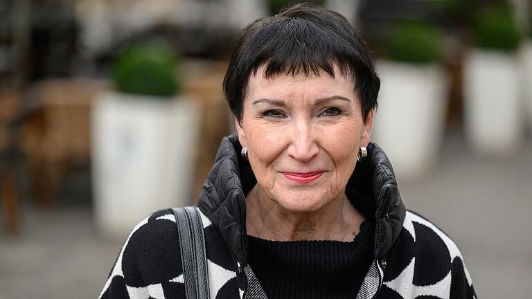 Angelika Körner (76), Rentnerin aus Würzburg Angelika Körner (76), Rentnerin aus Würzburg
