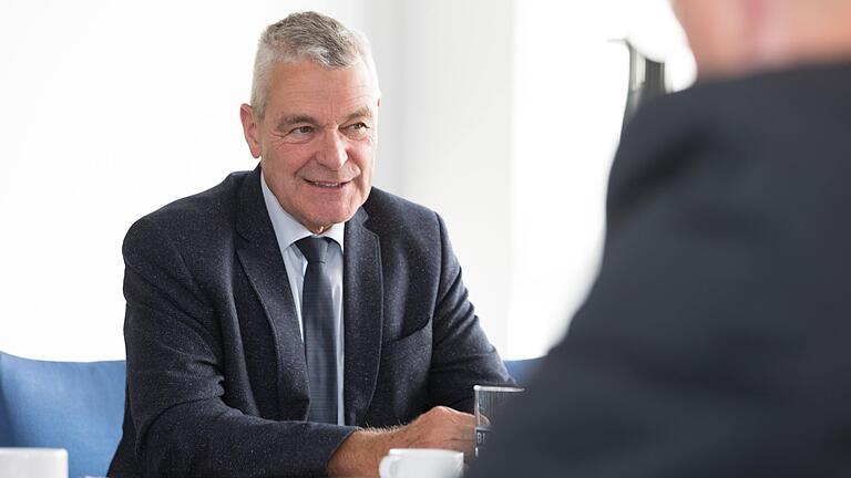 Der frühere Bundeswehr-Oberst Peter Utsch bei einem Gespräch in der Main-Post-Redaktion. Der frühere Bundeswehr-Oberst Peter Utsch bei einem Gespräch in der Main-Post-Redaktion.